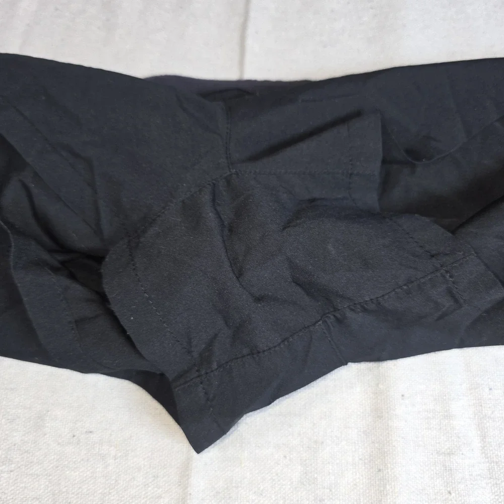 Nike Black running Shorts lined zip pocket medium gym yoga womens